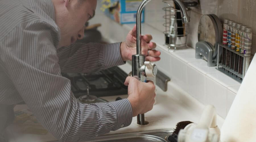 Professional bathroom faucet installation in Lohn, TX